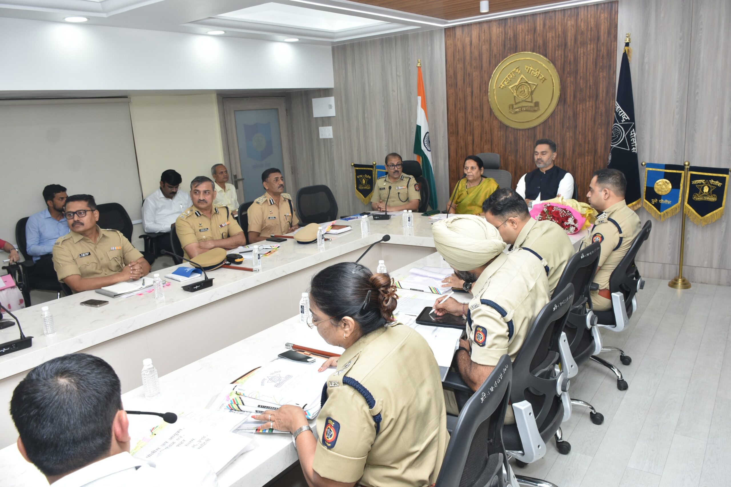 Home Minister for state Yogesh Kadam Reviews Pune’s Law and Order Situation in Key Meeting with Police Officials