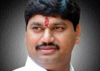 Ajit Pawar Clears Dhananjay Munde, No Resignation