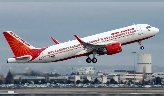 Flight Fares Soar 78% on Pune-Prayagraj Route Amid Kumbh Mela Rush
