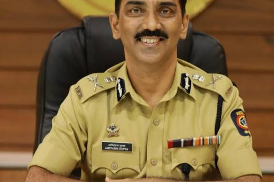 Raju Shetty Accuses Amitabh Gupta of ₹500 Crore Scam in State Prisons