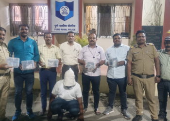 Crime Branch Busts Illegal Firearms Racket in Pune Arrests Notorious Criminals