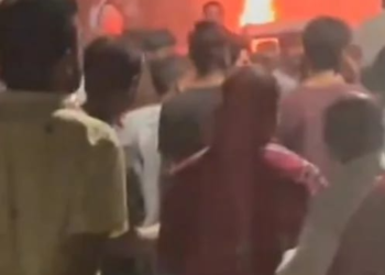 Riot-like Situation in Nagpur Over Aurangzeb’s Tomb Removal; CM Appeals for Peace