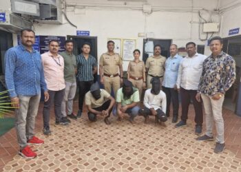 Accused Arrested for Extorting ₹20,000 and Harassing Workers at Ayurvedic Treatment Center in Pune