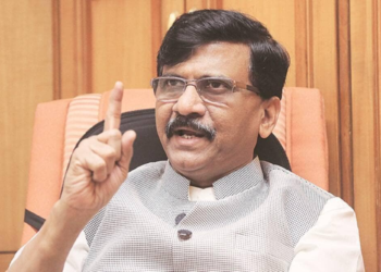 Ajay Ashar Allegedly Flees the Country with Thousands of Crores, Claims Sanjay Raut