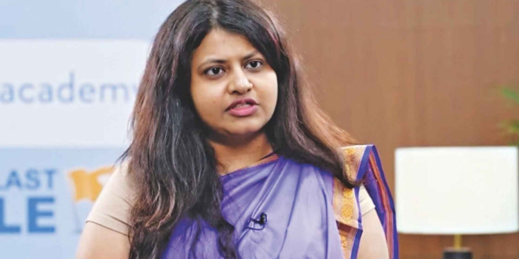 SC Denies Separate Attempts for IAS Aspirant Puja Khedkar in UPSC Exam, Extends Protection from Arrest