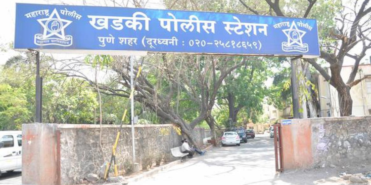 Minor Attacked with Weapon in Khadki Bazaar