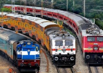 Railways Extend Special Train Services in Pune Division for April 2025