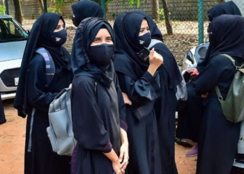 Controversy Erupts Over Burqa Ban at Nigdi Exam Centre, Parents Seek Police Intervention