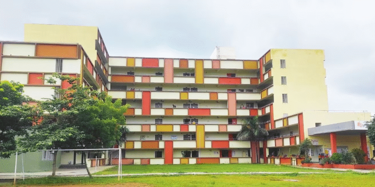 Crackdown on Bogus Schools 51 Unauthorised Institutes Found in Pune Numbers May Rise