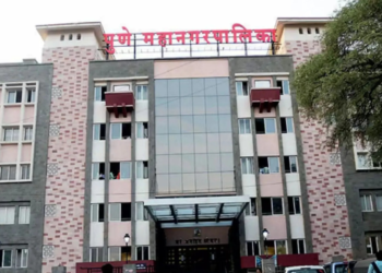 PMC Sets June 4 Deadline for PreMonsoon  Drainage Cleanup Across Pune