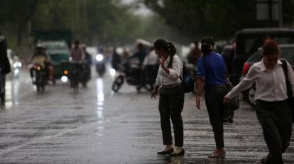 IMD Issues Unseasonal Rain Hailstorm Alert for Pune and Maharashtra