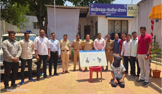 Habitual Offender Caught with Two CountryMade PistolsLive Cartridges Seized in Kalepadal