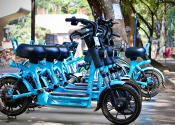 Big Step Towards PollutionFree Travel Maharashtra Cabinet Approves EBike Taxi Service