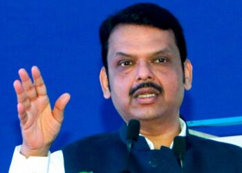 Fadnavis Governments Big Healthcare Move Rs 1 Lakh Cashless Treatment for Accident Victims
