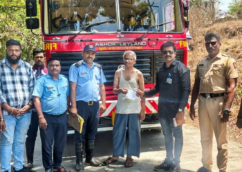 Disaster Averted in Dahanukar Colony as Sanitation Workers Act Swiftly to Contain Fire