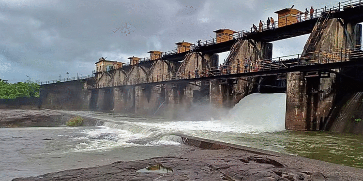 South Pune Hit by Water Cuts Despite Adequate Reservoir Levels