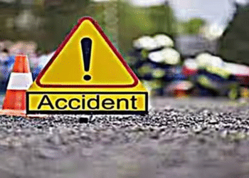 Speeding Water Tanker Rams Bike on Satara Road