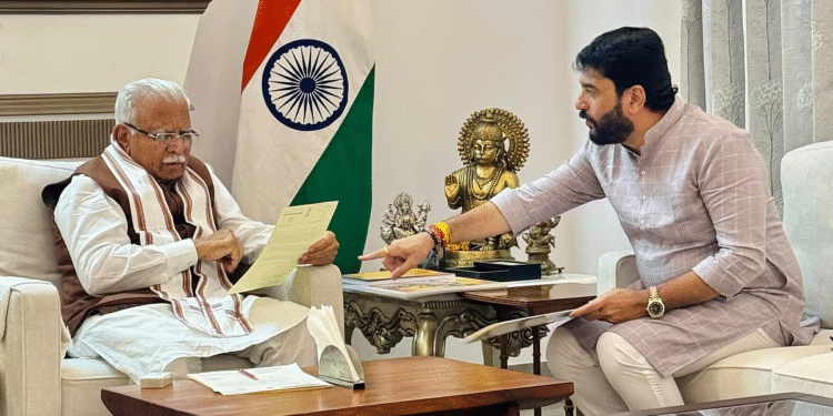 Murlidhar Mohol Pushes for Faster Approvals on Pune Metro Expansion