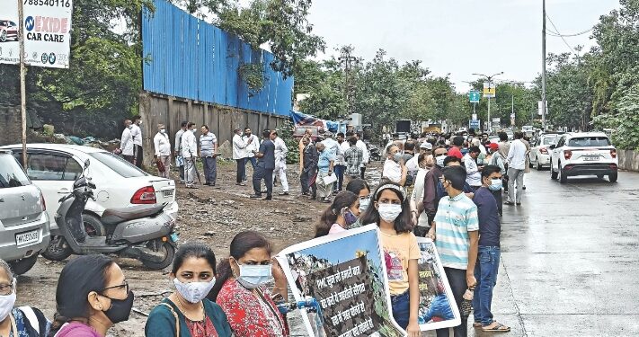 Residents of Sus-Baner Protest Against Hazardous Garbage Plant