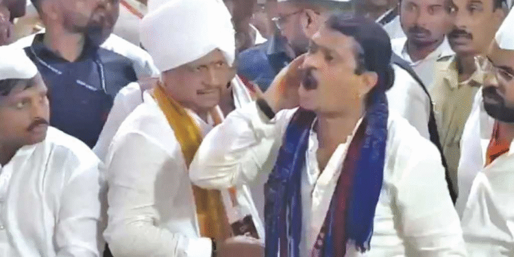 Alandi Temple Trustee Faces Backlash for Alleged Misbehavior with Warkaris and Media Public Outrage and Apology Follow