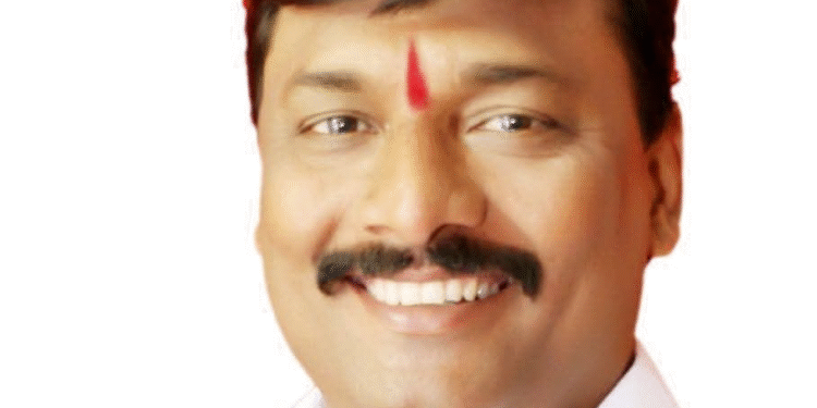 BJP Leader Pramod Kondhare Arrested for Molesting Female Police Officer During Nitin Gadkaris Pune Visit