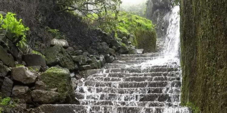 Monsoon Trek Turns Tragic 28-Year-Old Tourist Dies After Slipping Near Visapur Fort